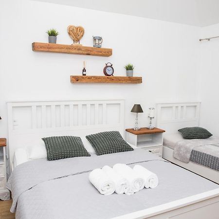 Apartmany Ellie Znojmo Exterior photo